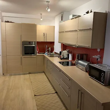 مكان تخييم Vip Smart Chalet-villa Eva 1 *