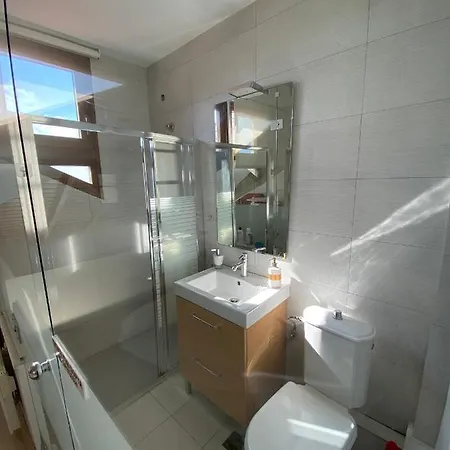 مكان تخييم Vip Smart Chalet-villa Eva 1